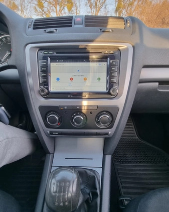 Skoda Octavia cena 22000 przebieg: 249109, rok produkcji 2012 z Gdynia małe 121